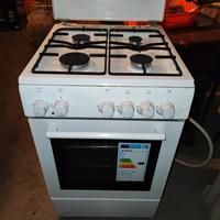 Cucina a gas con forno elettrico ventilato GUASTO