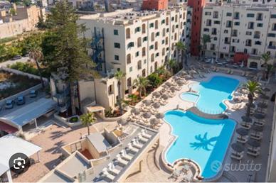 Box auto o deposito Residence Hopps