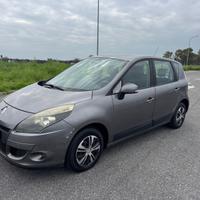 Renault Scenic Grand Scénic 1.6 16V GPL Serie Spec