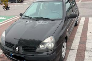 Renault clio 2