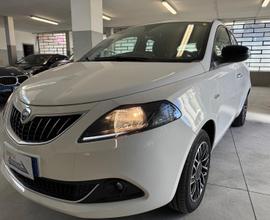 Lancia Ypsilon 1.0 FireFly 5 porte S&S Hybrid Plat