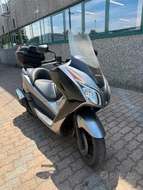 Honda Forza 300