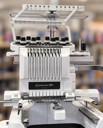 Ricamatrice Brother pr-1000