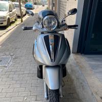 Piaggio Beverly 300 i.e.