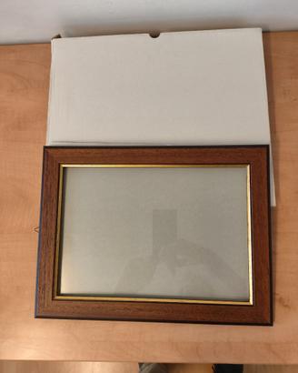 Cornice formato A4 in legno