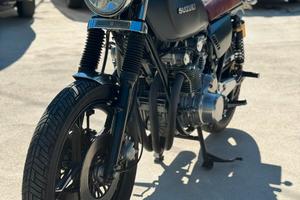 Suzuki GS 500 Cafè racer
