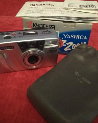 Kyocera Yashica EZ Zoom - Macchina Fotografica