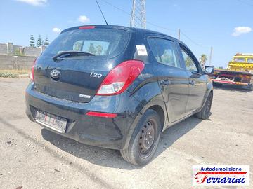 Hyundai i20 pb, pbt 1.1 crdi 75cv 12-15 ricambi