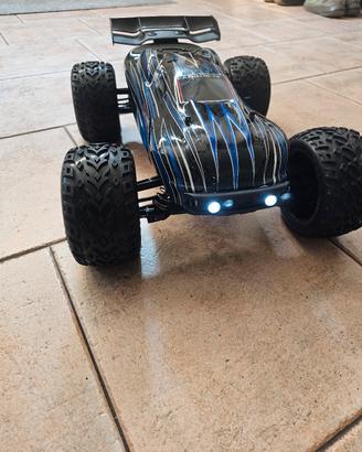 truggy 1/10 jlb cheetah