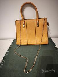 borsa color senape con tracolla 