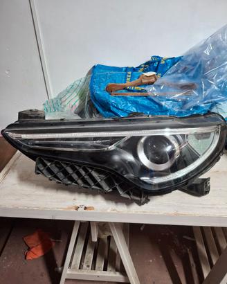 Faro Alfa Romeo Stelvio