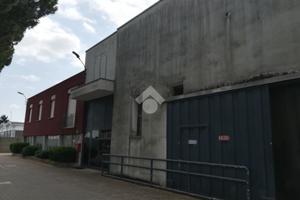 CAPANNONE A CUGGIONO