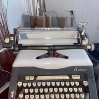 Macchina da scrivere Everest anni ’60 – Olivetti