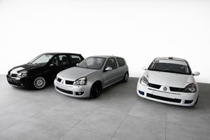 RENAULT CLIO RS 2000