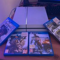 Playstation 4 + 4 giochi