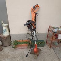 decespugliatore elettrico Black e Decker 