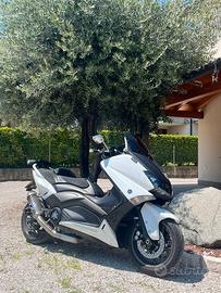 TMAX 530 2012