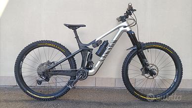 Canyon Strive