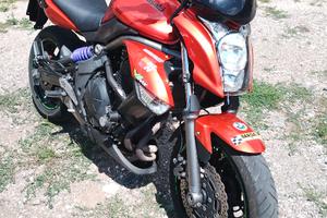 Kawasaki ER6N 