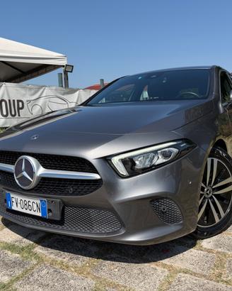 Mercedes A 180d Automatic Sport-2019"IMPECCABILE