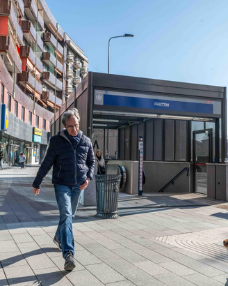 Posto letto sopra fermata Metro Frattini M4