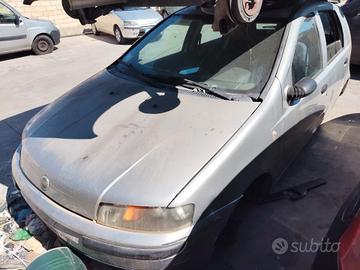 Ricambi FIAT PUNTO 1.2 benzina anno 2003