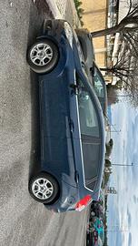 ford fiesta 1.4 gpl benzina 225000km