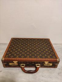 Louis Vuitton valigetta 24h