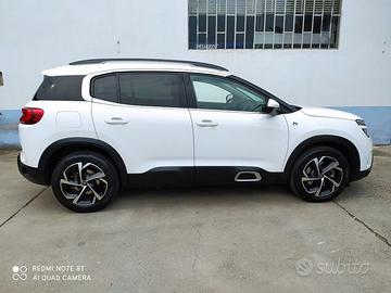 Citroën C5 Aircross Hybrid 225 Hybrid E-EAT8 ...