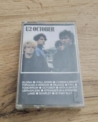 U2 - OCTOBER (musicassetta originale 1986)