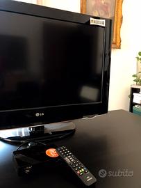 Televisione LG - 32 pollici con digitale terrestre