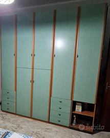 Mobile armadio verde