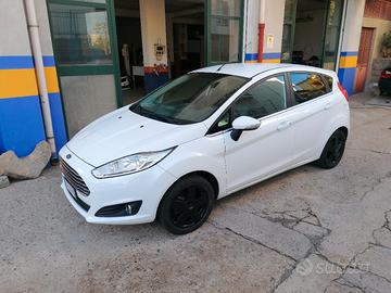 Ford Fiesta titanium