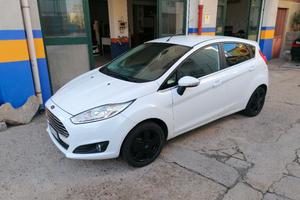 Ford Fiesta titanium