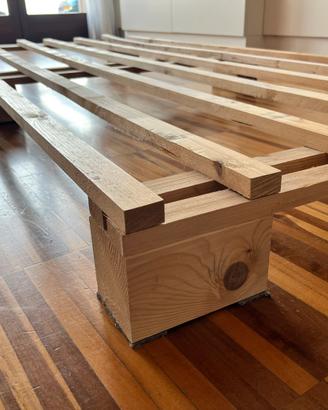 Letto per bambini in legno anticaduta