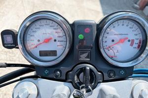 Honda hornet 600 2004