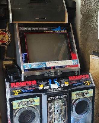 Cabinet Arcade PUMP IT UP NX  - Solo Mobile