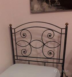 Letto Singolo in Ferro Battuto.