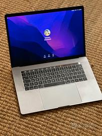 MacBook Pro 15'' quad-core i7 16gb Ram 512gb SSD