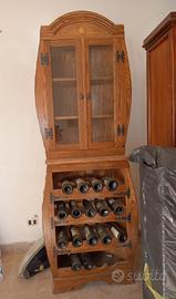 cantinetta con vetrinetta