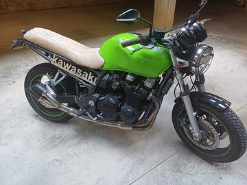 Kawasaki ZR 7 - 2001