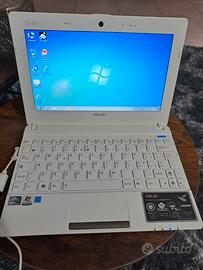 Notebook Asus 10 pollici colore bianco 