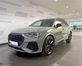 AUDI RS Q3 quattro S tronic