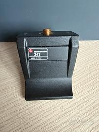 Manfrotto 243 Morsetto finestrino, con attacco3/8”