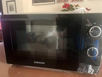 Forno a microonde Samsung MW3000AM - nuovo imballa