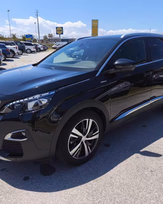 PEUGEOT 3008 BlueHDi 150 S&S Allure