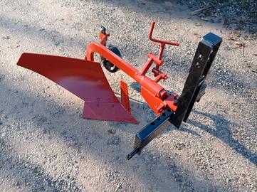Aratro per 25-35cv -NUOVO