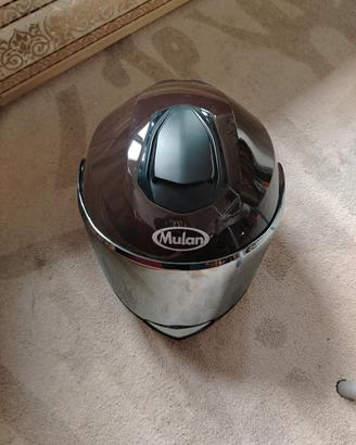 casco moto nuovo mai utilizzato 