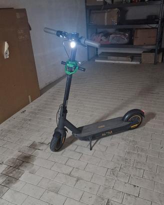 monopattino elettrico ninebot g30 max