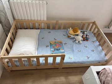 Lettino montessoriano completo di materasso 160*80